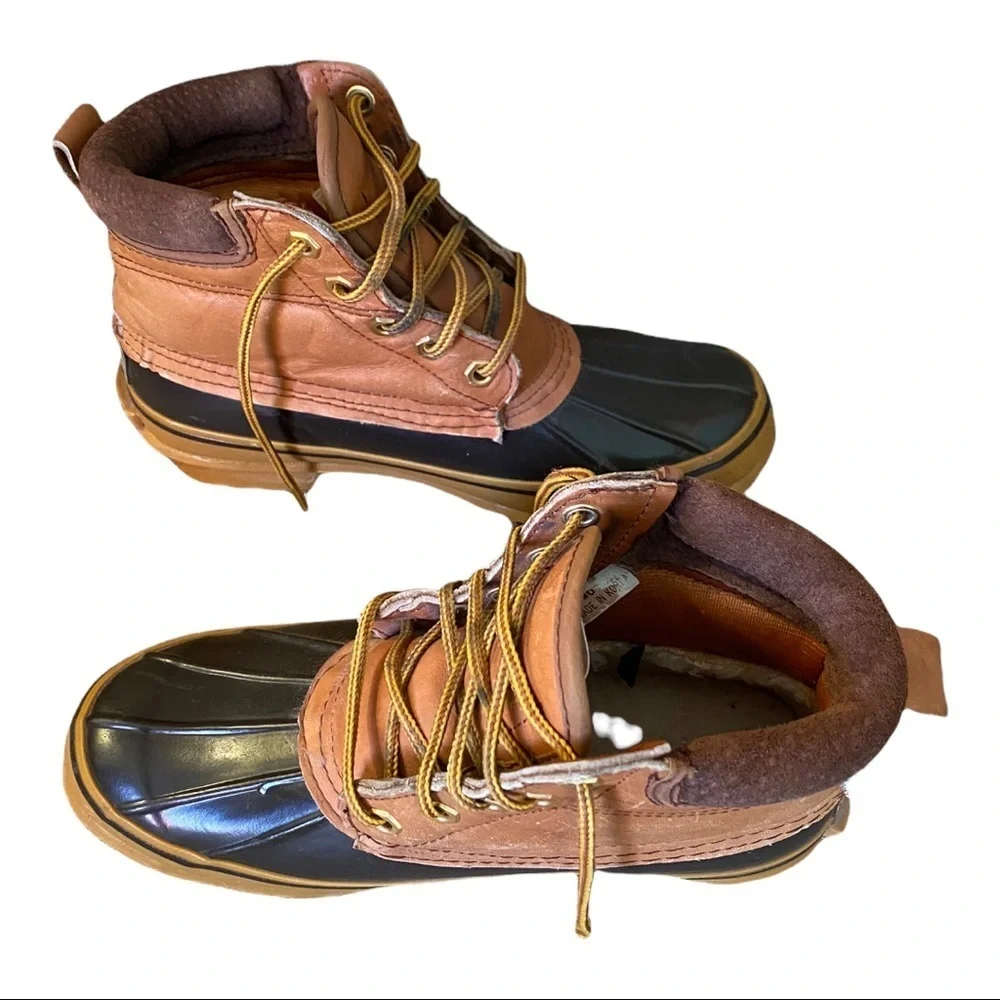Dunham Winter boots Made in Korea. Size 6